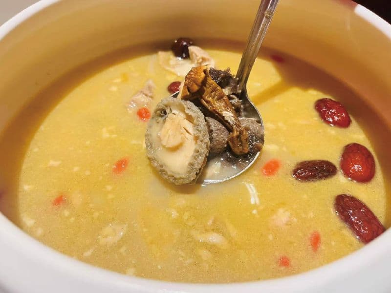 Seafood Stewed with Old Hen Soup