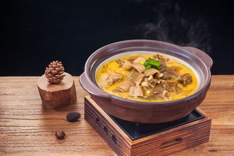Claypot Lamb with Skin